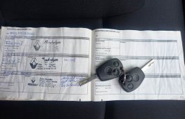 RENAULT TRAFIC PASSENGER - 9 míst