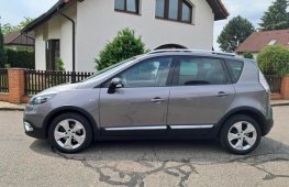 RENAULT SCENIC X-MOD BOSE