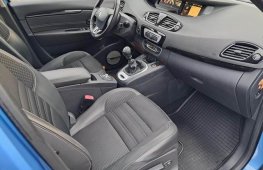 RENAULT GRAND SCENIC BOSE