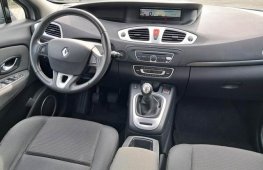 RENAULT SCENIC DYNAMIQUE