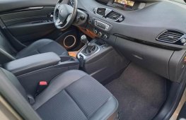 RENAULT SCENIC DYNAMIQUE