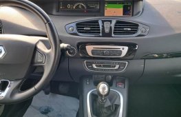 RENAULT GRAND SCENIC BOSE